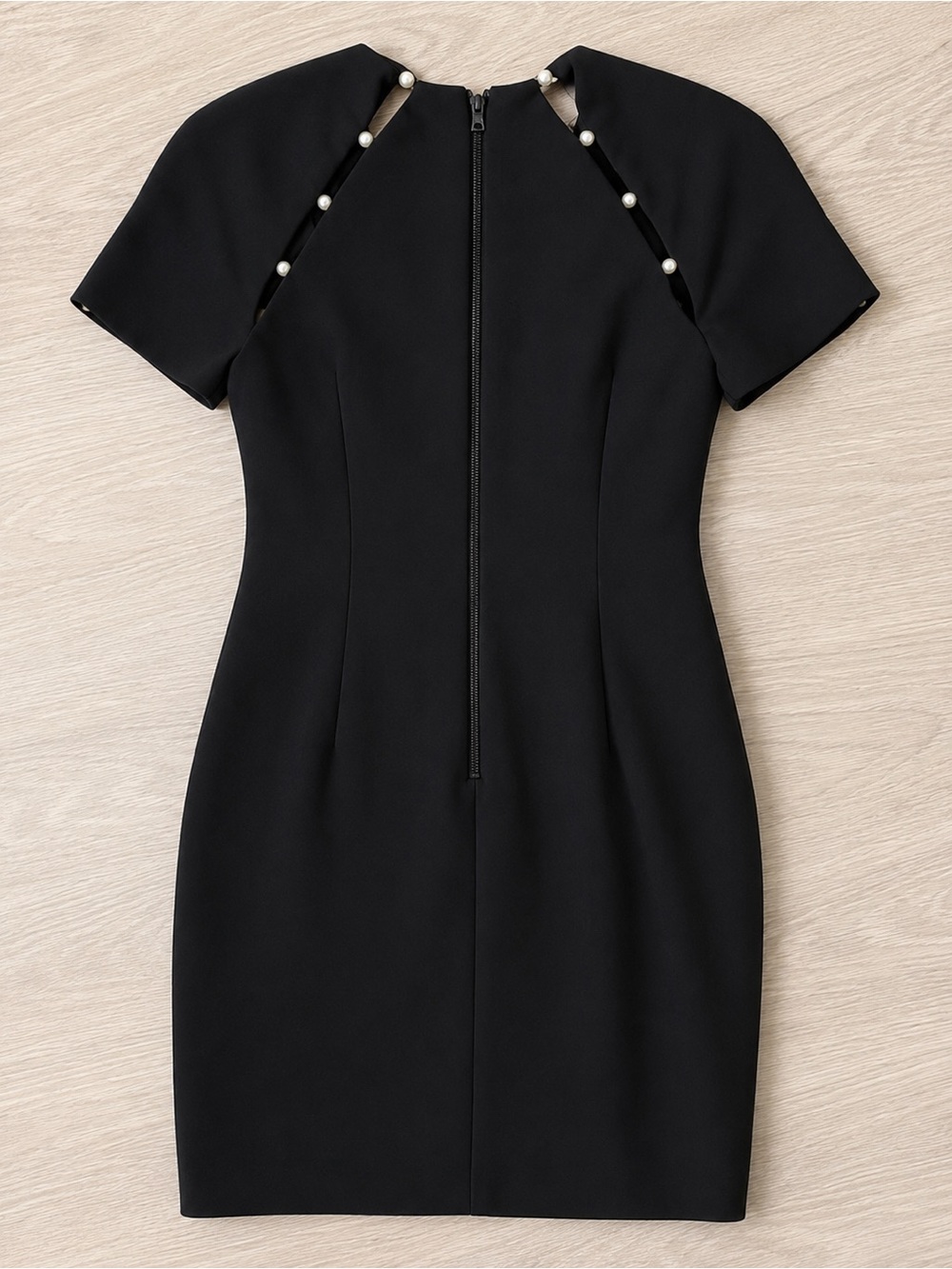 Alice + Olivia Stacey Bendet Black Pearl Cutout Mini Dress Size 0 NWT - Picture 3 of 6